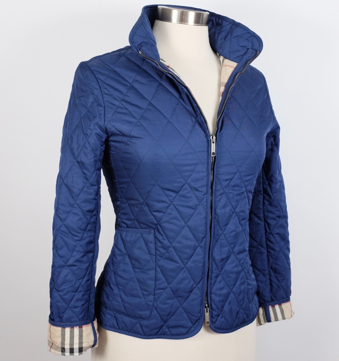 Burberry sz XS jacket coat quilted nova check lining navy