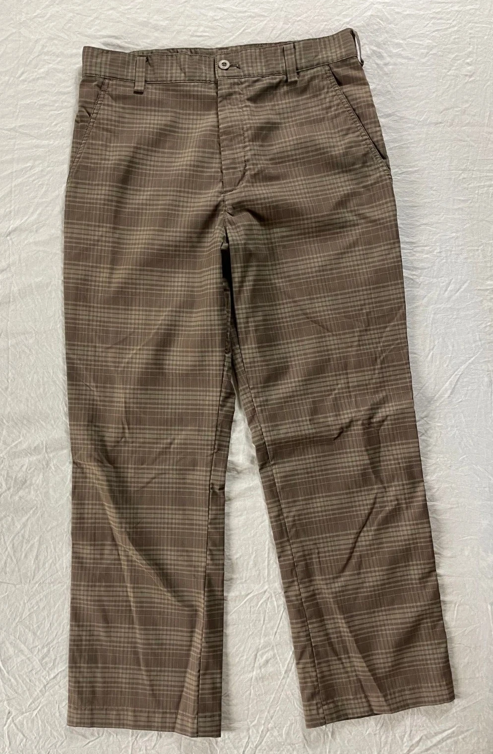 Nike Golf Lightweight Flat Front Microfiber Chino Pants. Brown Plaid, 30X26.5