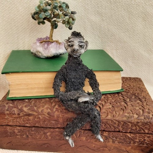 Creepy Demon Monster OOAK Halloween Signed Handmade Papier mache Art LP - Picture 4 of 14