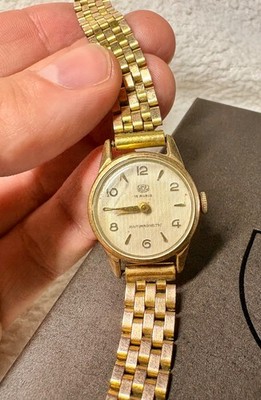 UMF Ruhla 15 Rubis Antimagnetic Damenarmbanduhr   Vintage DDR Uhr