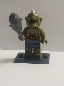 LEGO Cyclops - Collectible Minifigures - COL130 - Series 9 - Retired