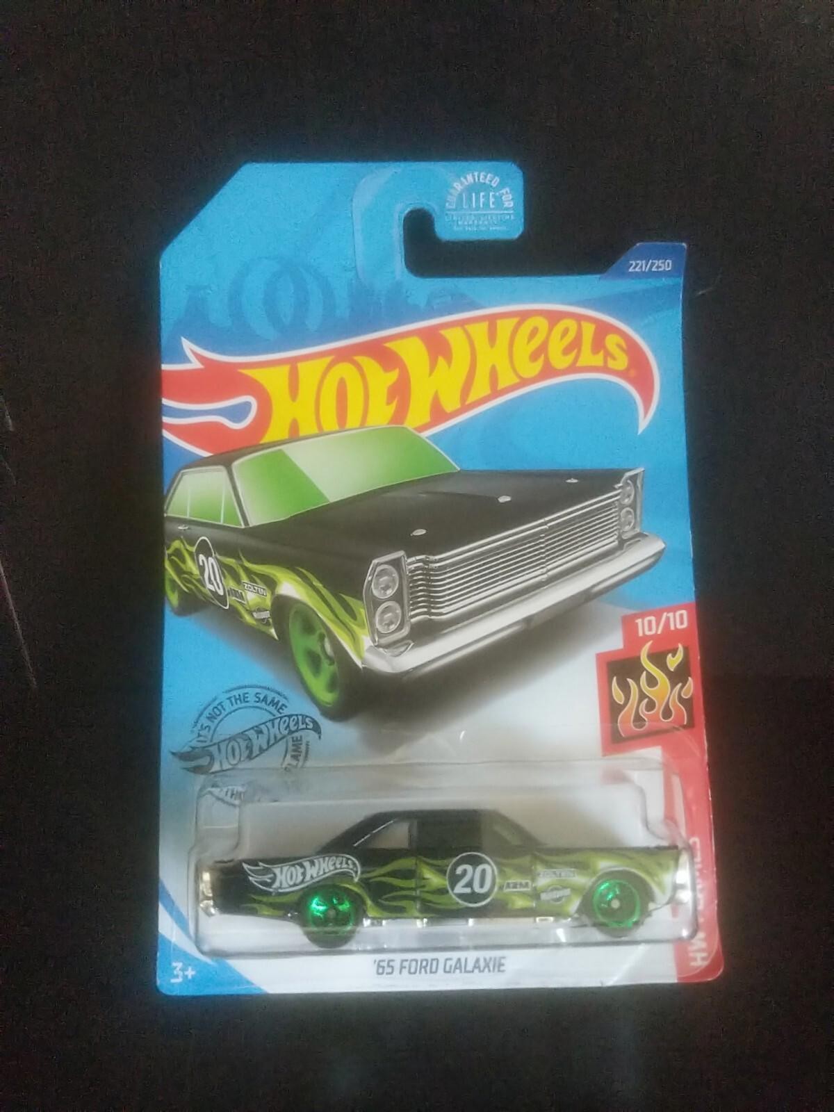 Hot Wheels 2020 65 Ford Galaxie (HW Flames 10/10) ~ trl8#31