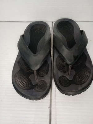 Crocs Black Flip Flops Sandals With Textured Insoles Size Unknown