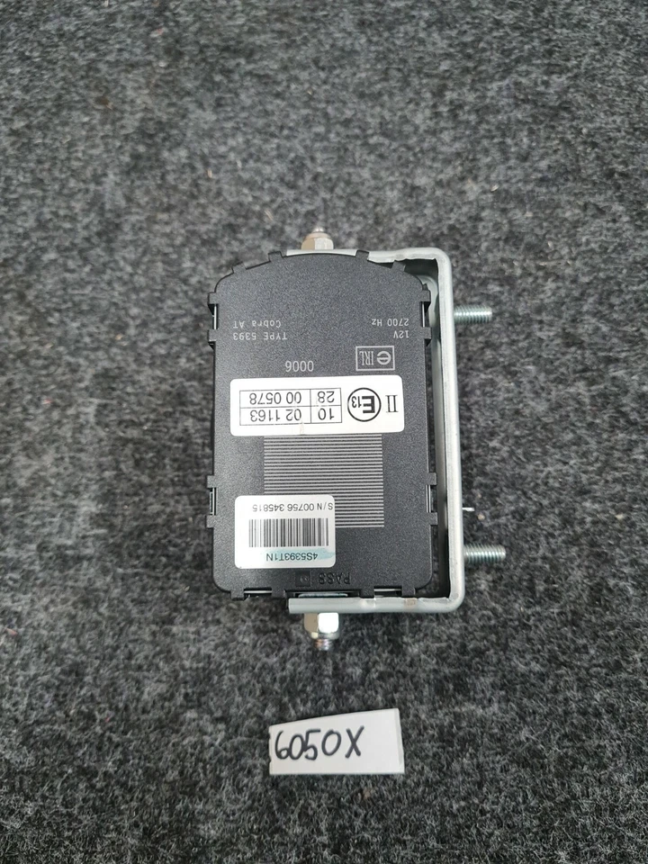 2013 -2017 TOYOTA VERSO THEFT WARNING ALARM KORN SIREN 89040-05040 - Photo 2/3