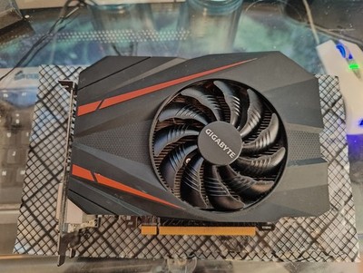 GIGABYTE GeForce GTX 1070 Mini ITX OC 8GB GDDR5 Graphics Card (GV-N1070IXOC-8GD)