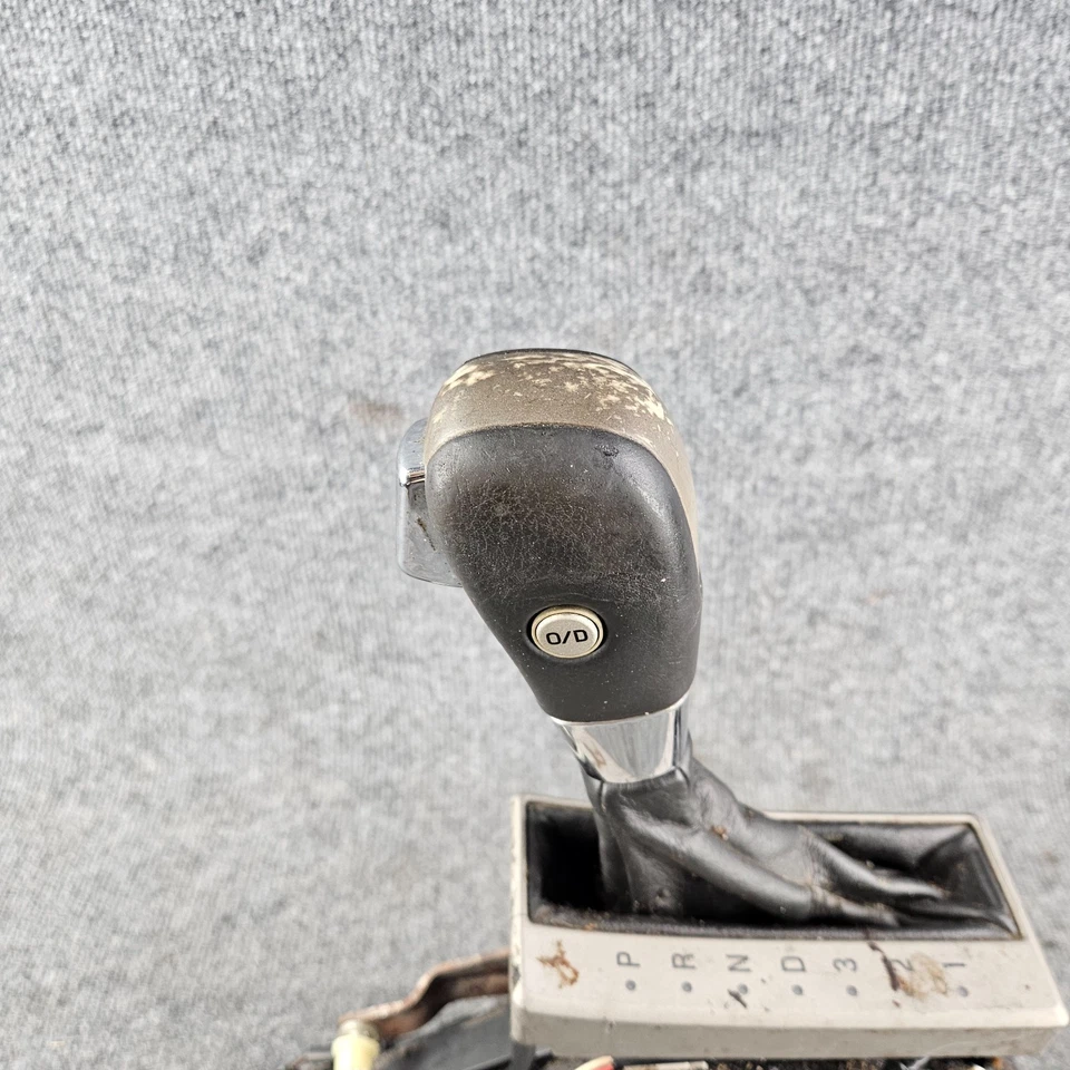 2003 - 2005 Lincoln Aviator Automatic Gear Floor Shifter Assembly TESTED - Image 3 of 4