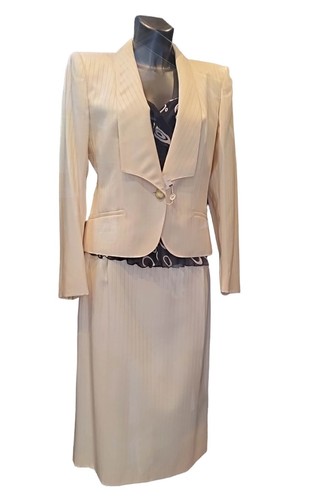 Elegant Wool White Formal Pinstripe Tailleur for Women ~US Size 10-12 From Italy - Picture 3 of 20