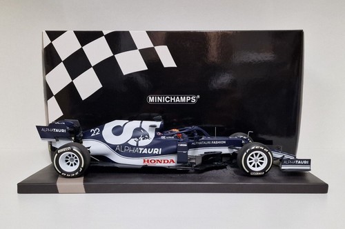 Scuderia AlphaTauri Honda F1 Yuki Tsunoda #22 AT02 Bahrain GP 1:18 Model Car - Picture 3 of 8