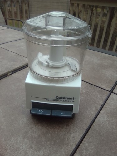 Cuisinart Mini-Prep Food Processor DLC-1 White & Gray - Picture 5 of 8