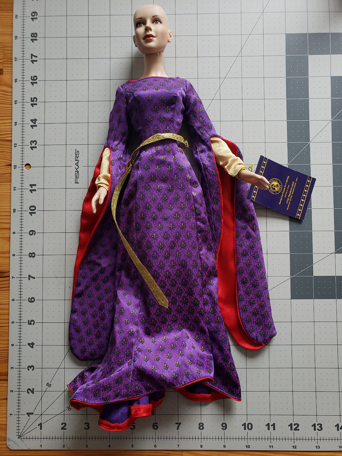 Picture 1 of 2