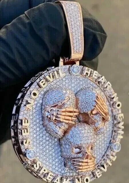 Pingente masculino caveira clássico diamante corte redondo 12 quilates criado em laboratório ouro rosa 14K por cima - Imagem 3 de 4