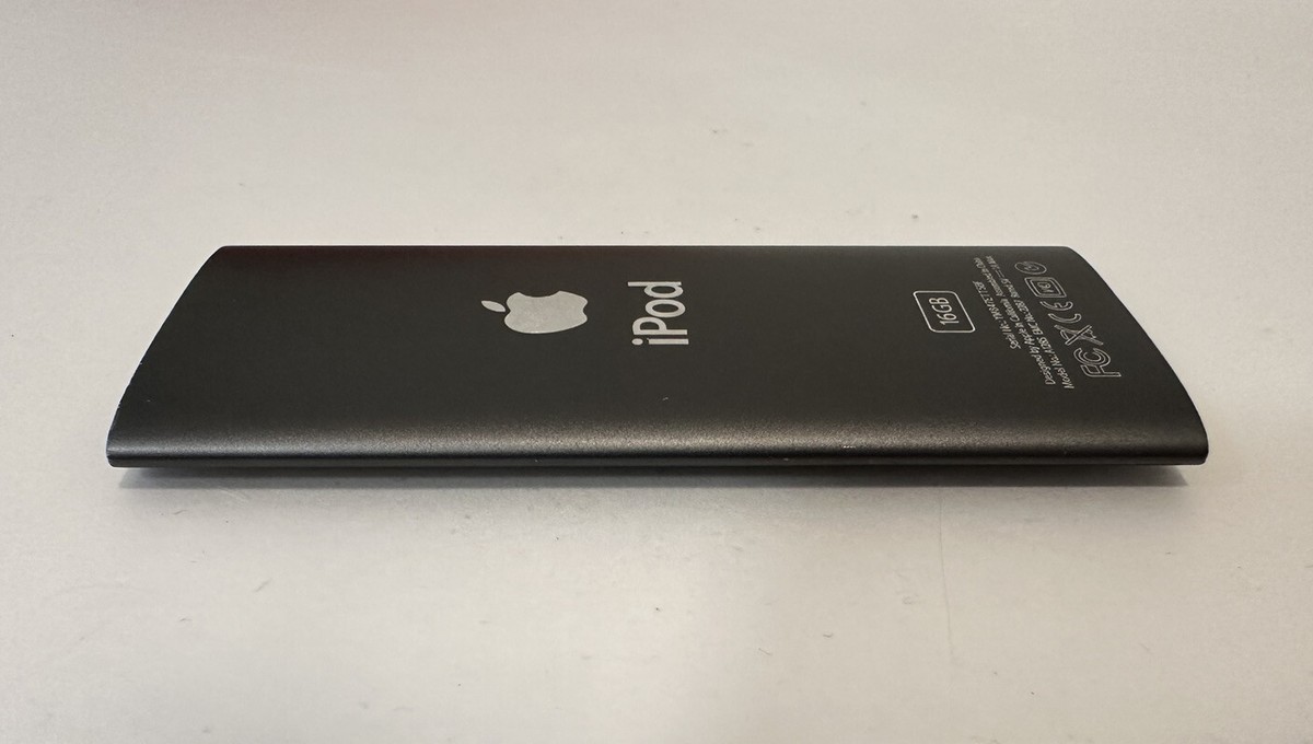 iPod nano 16GB ブラック $_12.JPG?set_id=880000500F