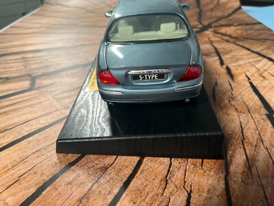 JAGUAR TYPE S 1999 Bleu MAISTO 1:18