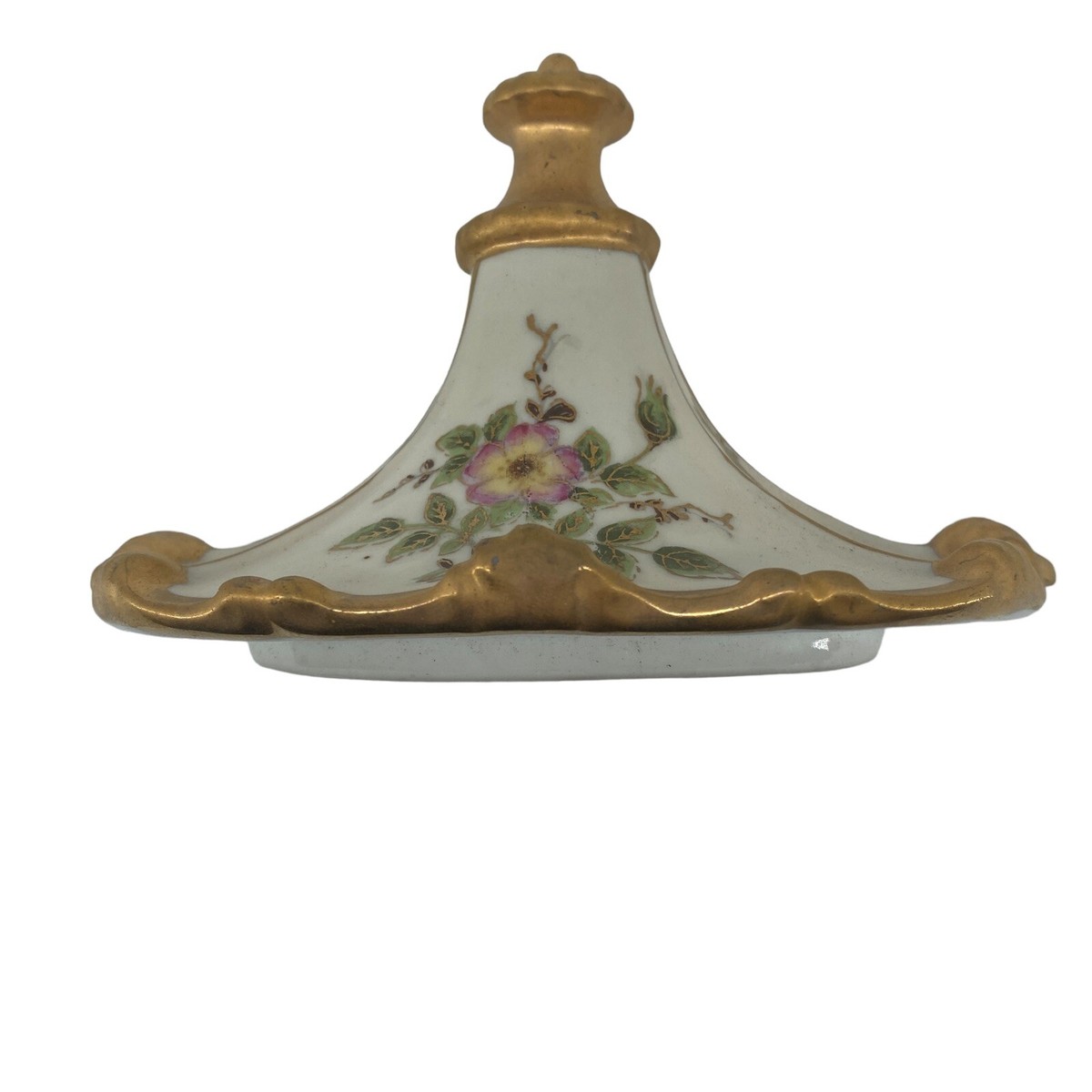 Basin And Water Dispenser In Wall