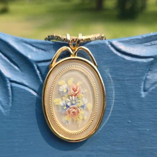 Vintage Monet floral pendant on 14k GF chain necklace Vintage Jewelry set gift - Picture 2 of 8