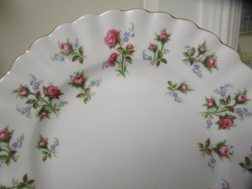 HERMOSO TRÍO DE PORCELANA DE HUESO FINO ROYAL ALBERT VINTAGE - Imagen 3 de 8