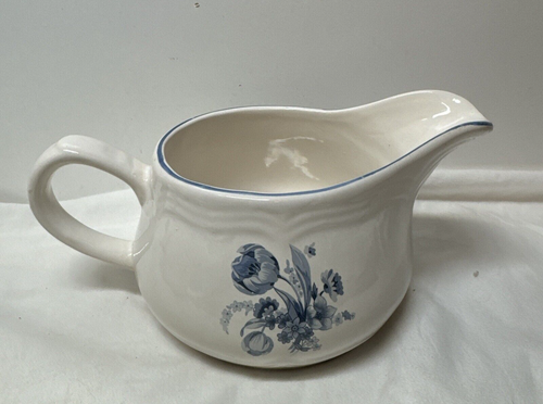 Tienshan Jardin Bleu Gravy Boat - Picture 3 of 8