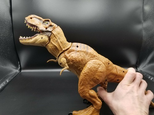 Jurassic World Park Stomp and Strike Tyrannosaurus T- Rex Action Figure Dinosaur - Picture 4 of 11