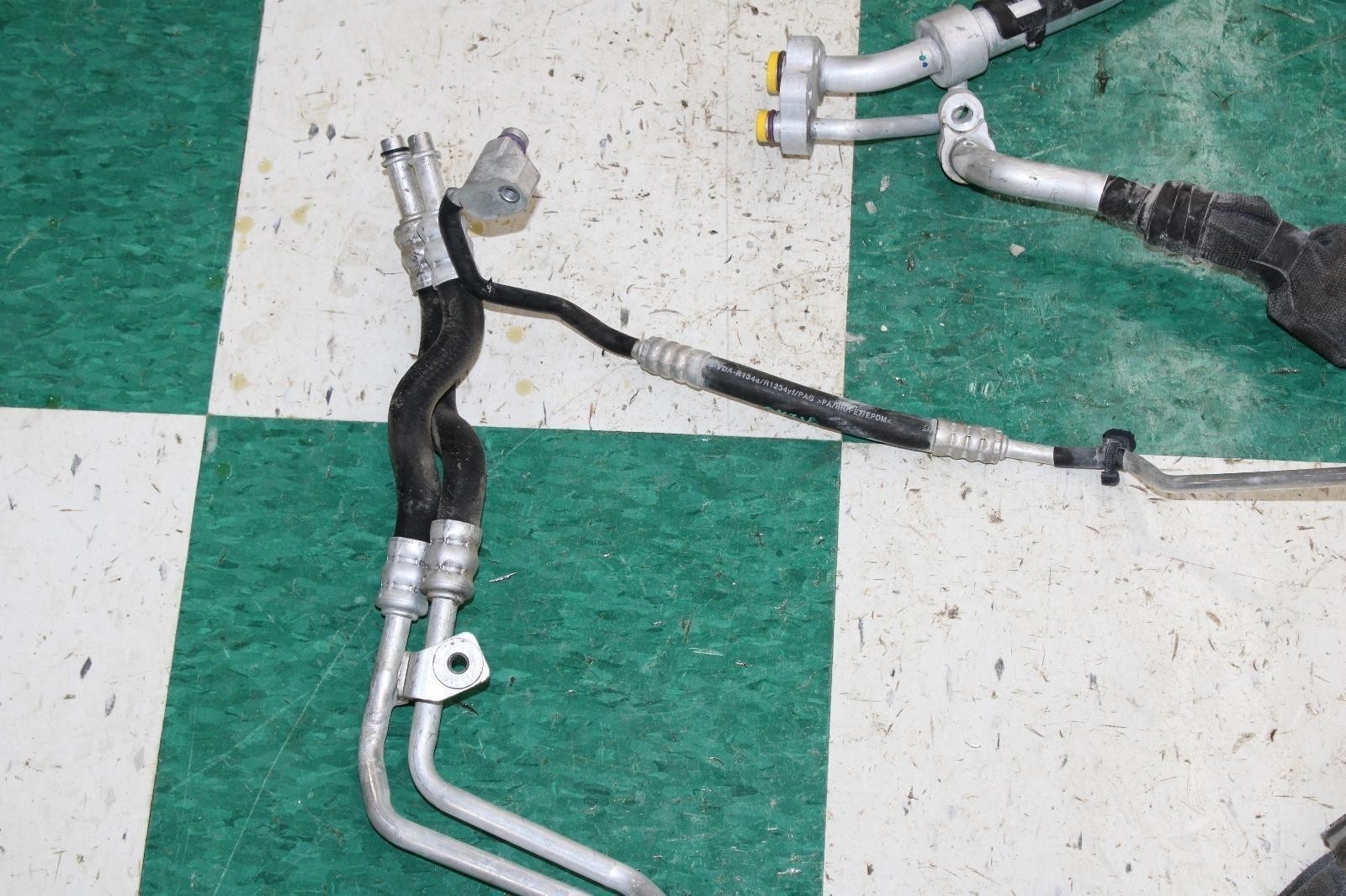 Bentley Continental GT 2020-2023 Hose pipe