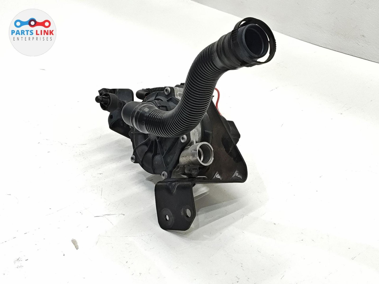 Bentley Bentayga Speed 2017-2020 Right Secondary air pump