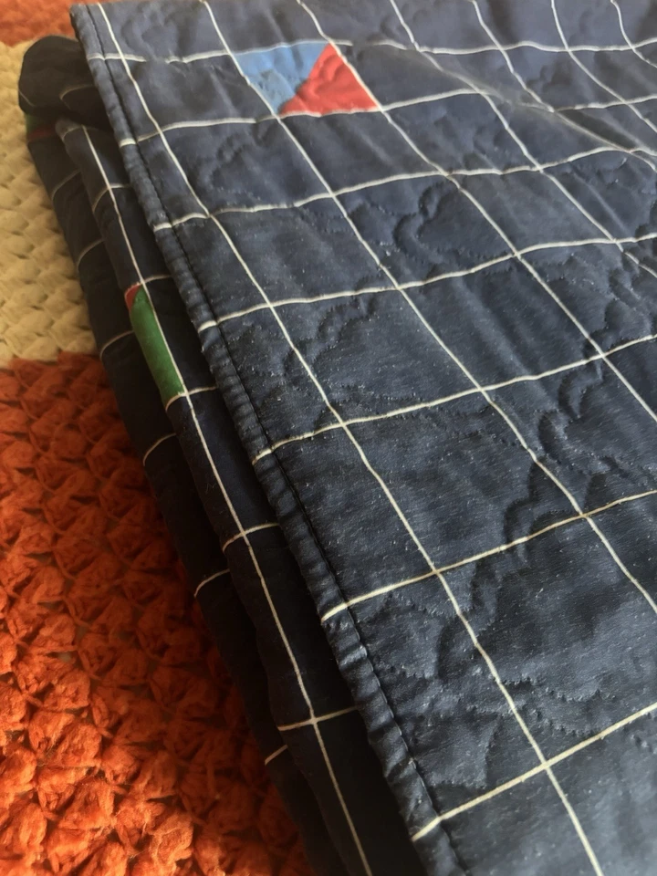 Vintage 80s Cannon Bedspread Full Size Geometric Stranger Things Shapes Primary - Image 3 of 4