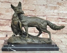 Art Deco Hand Made Hunting Dog with Bird on Marble Base Bronze Statue Figure Art