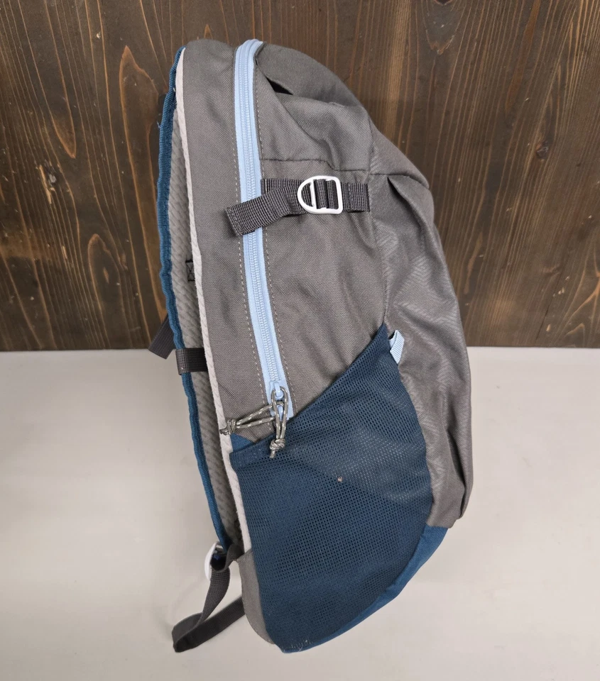 Mochila Quechua Decathlon NH100 20L cor cáqui caminhada multiuso - Imagem 3 de 4