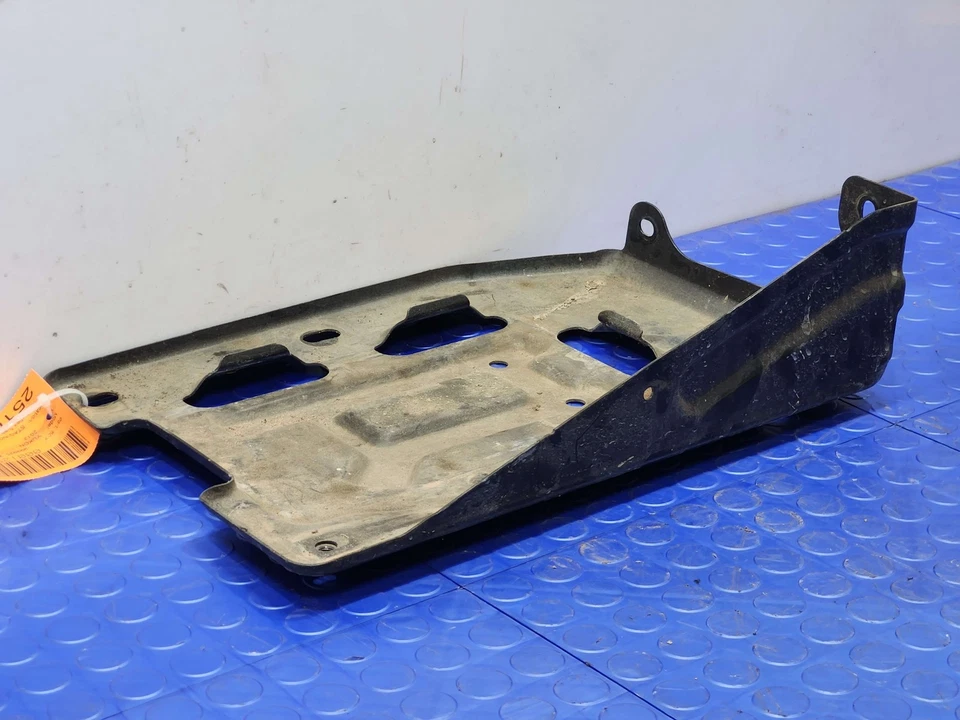 07-14 Chevy Tahoe GMC Yukon Battery Tray Right Passenger Side OEM 15872637 - Image 4 of 4