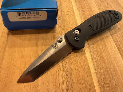 Benchmade 557 Mini Griptilian Satin Tanto Axis Knife 2.9'' 154CM Blade