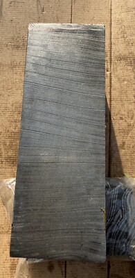 Premium Damaststahl Knüppelstange 145 x 50 x 50 mm. Diese sind groß.