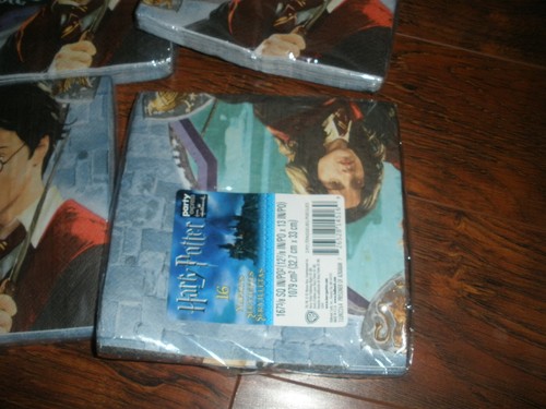 VTG HARRY POTTER 4 PACK OF 16 NAPKINS BIRTHDAY Party Supply NEW USA HALLMARK - Picture 2 of 3