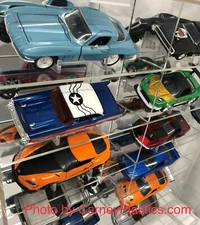 1:32 Slot Car Diecast Display Case fits 24 model cars