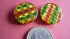 ANTIQUE PLASTIC BUTTON / SET OF 2 TO DISCOVER??
