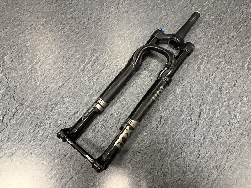 Fox 32 Step Cast Boost Forks 29”