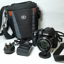 Panasonic LUMIX DMC-FZ72 Camera 16.1MP 60x Zoom - Case, Battery + Charger