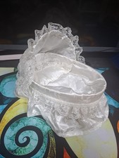 Moses basket white, satin, lace-trimmed cover Small Doll Accessory