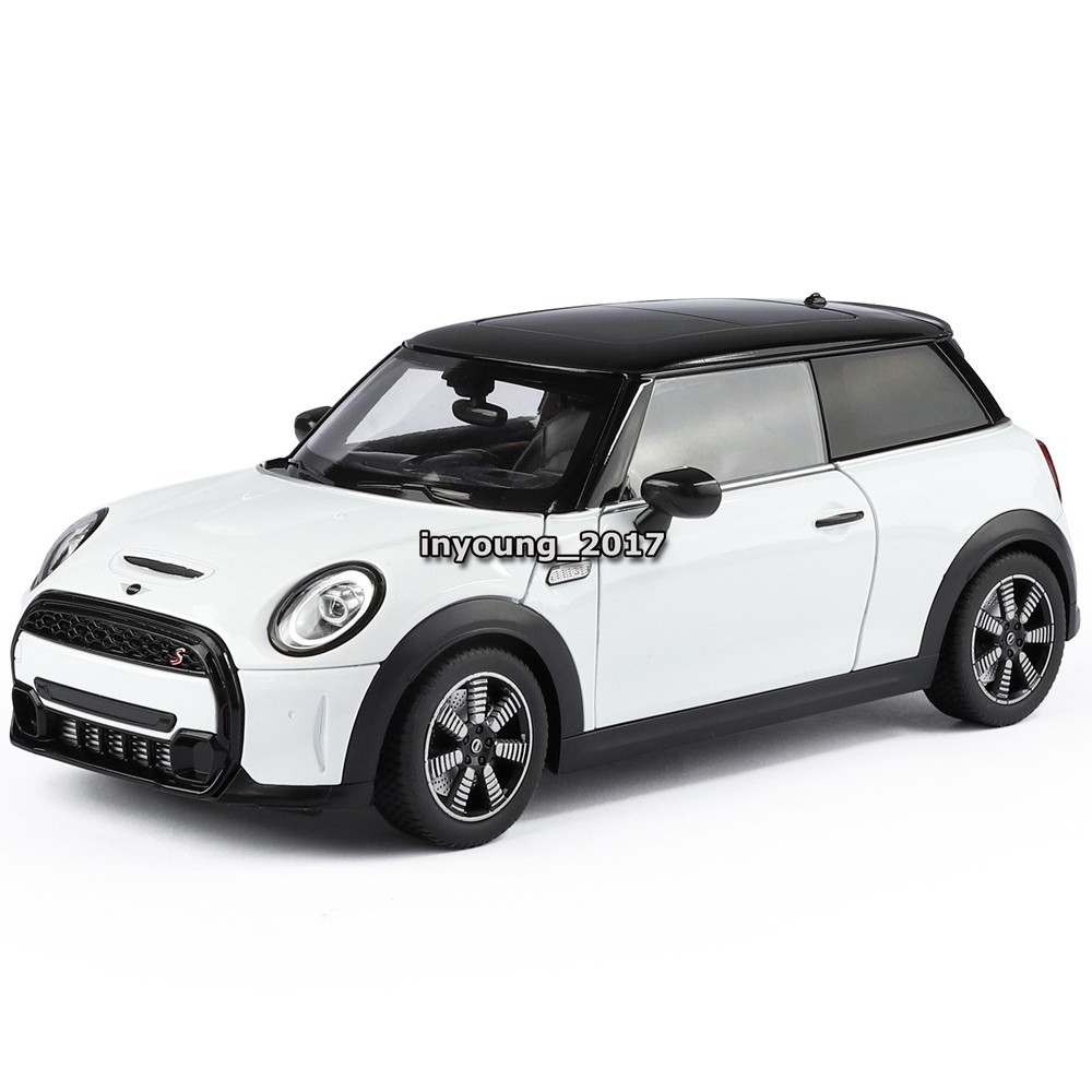 1:18 2023 Mini Cooper S Model Toy Car Metal Diecast Toy Vehicle