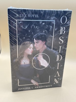 THE LUX Bookish Box COLLECTORS EDITIONS Books 1 & 2 Obsidian Onyx HC Sprayed Edg