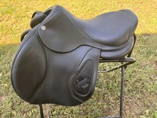 17” Black CWD 2G Jump Saddle