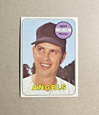 1969 Topps #565 Hoyt Wilhelm Vintage HOF HIGH# baseball card Near Mint