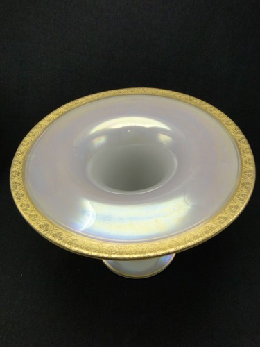 Alte Westmoreland Glas ausgestellte Vase #1840 95/8 Zoll weiß matt geprägt gold gebändert - Bild 2 von 10
