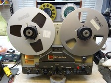 Vintage Magnecord 1048 Tube Studio Reel To Reel Tape Deck.