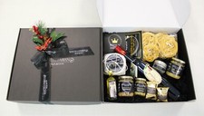 CESTI NATALIZI CONFEZIONE REGALO NINFA - PRODOTTI AL TARTUFO E VINO 