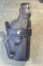 Safariland 070 2897 Black Duty Holster Glock 17/22