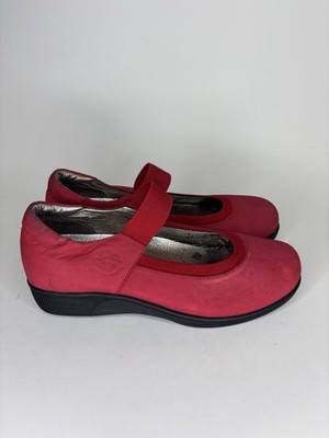 Gravity Defyer Women's Mary Jane Flats Size US 7 Red Leather Comfort