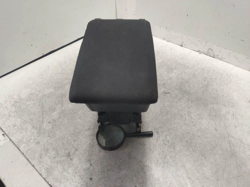 6F0864207D Bracciolo Centrale per VOLKSWAGEN POLO VI (AW1)(08.2017) 2018 1666489 - Foto 1 di 10