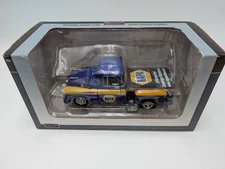 Limited Edition Ford Pickup NAPA Auto Parts Truck SpecCast 1:25 New 