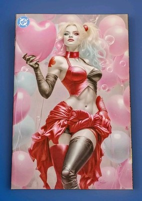 Harley Quinn #47 Natali Sanders Foil Virgin Variant LE600 SDCC Exclusive