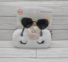 Wonder Nation Kids Unicorn heart shaped sunglasses with case 3 