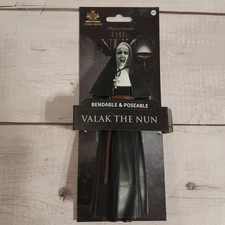 The Noble Collection NUN Bendyfigs Action Figure